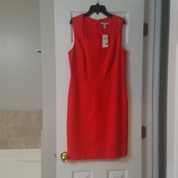 Dress - Picture 1 of 3